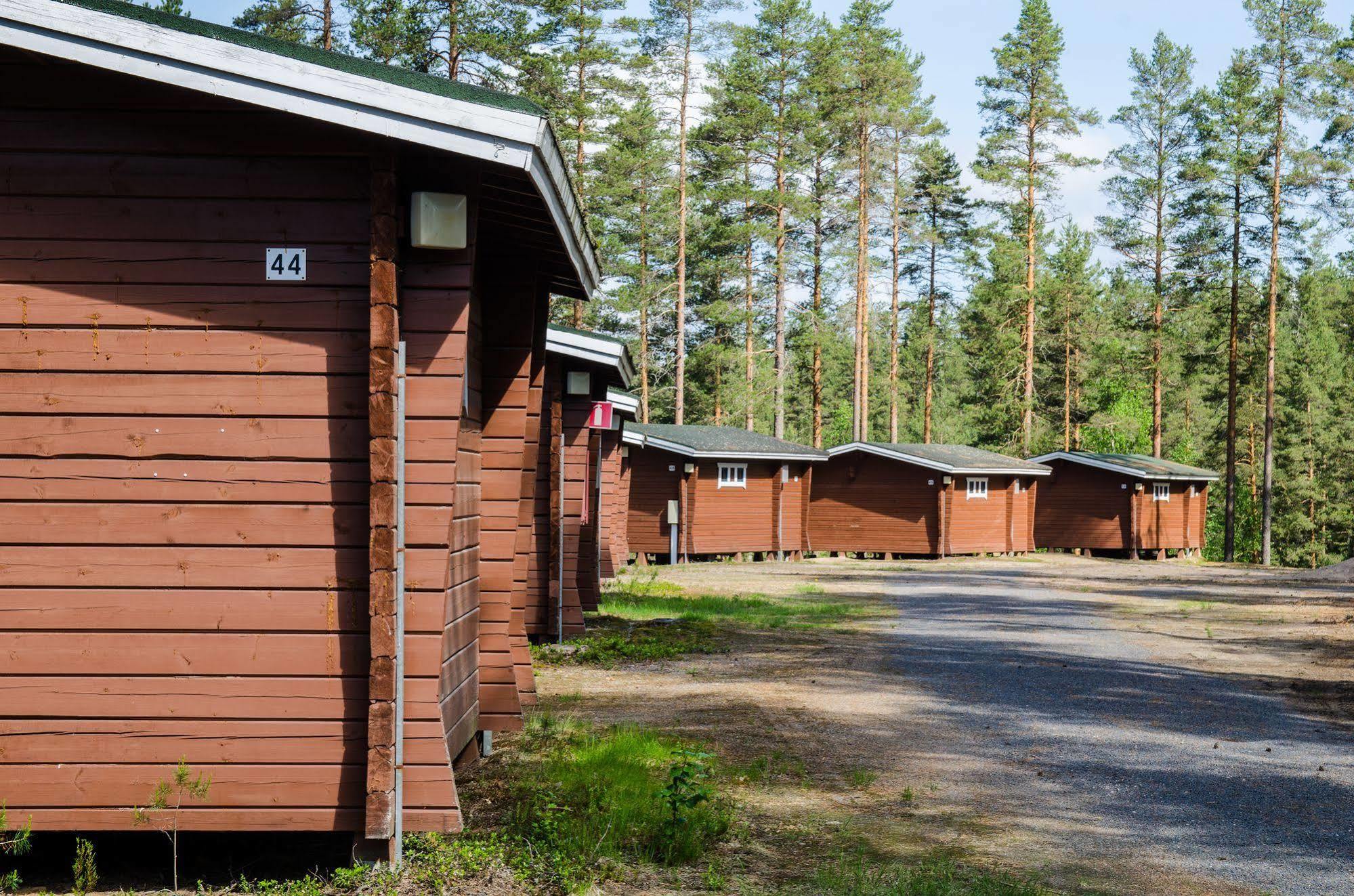 Ahvenlampi Camping Saarijärvi Exterior foto