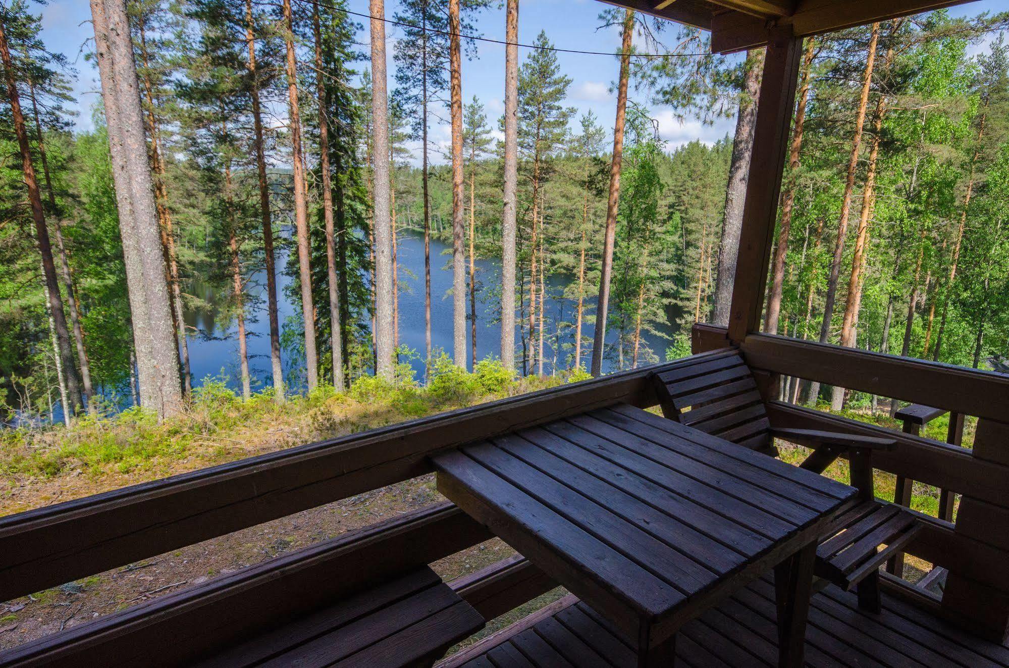 Ahvenlampi Camping Saarijärvi Exterior foto